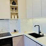 Tomei Apartament *