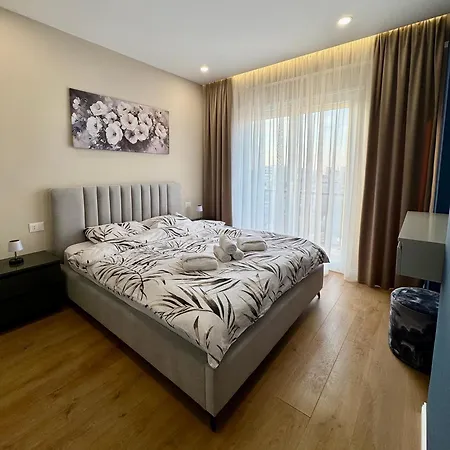 Tomei Apartament
