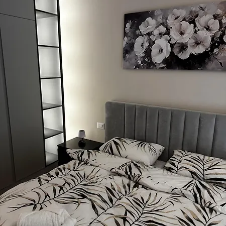 Apartment Tomei *