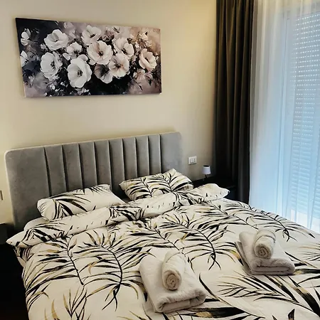 Apartment Tomei