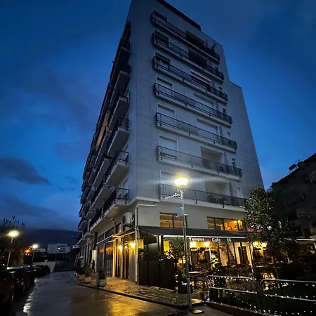 Tomei Apartament *
