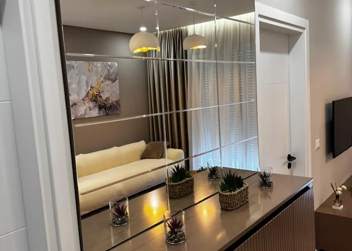 Apartment Tomei